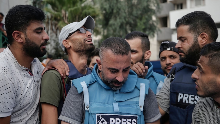 death of palestinian journalist mohammad abu hasira a grim reminder of press freedoms peril 20231107154804